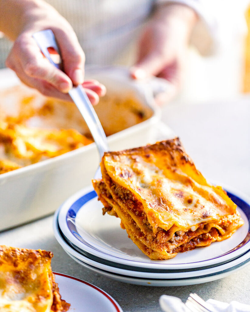 Alle lasagner smaker nydelig med bechamelsaus.