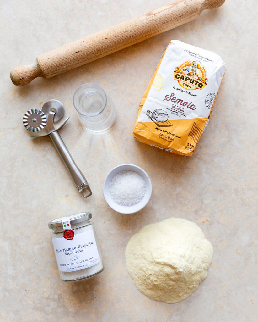 Ingredienser til vegansk pastadeig