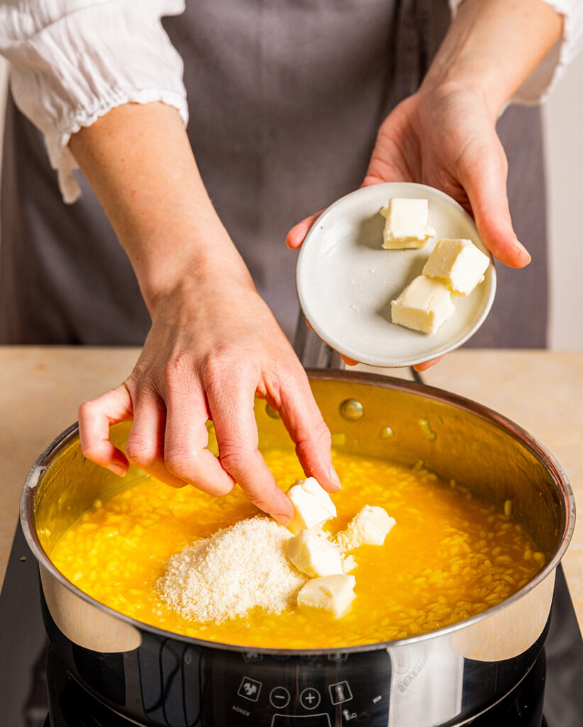 Tilsett parmesan og smør