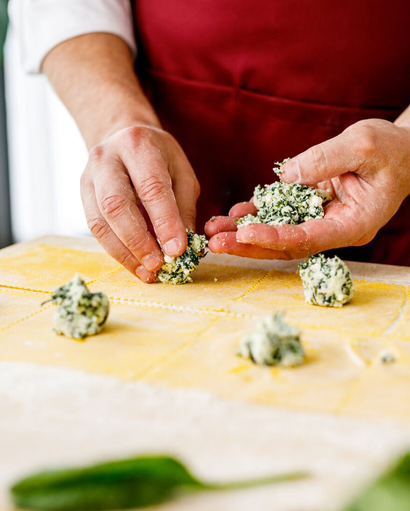 Tortellini med ricotta og spinat